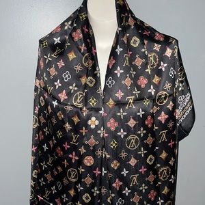 LV 100%Silk shawl scarf wrap